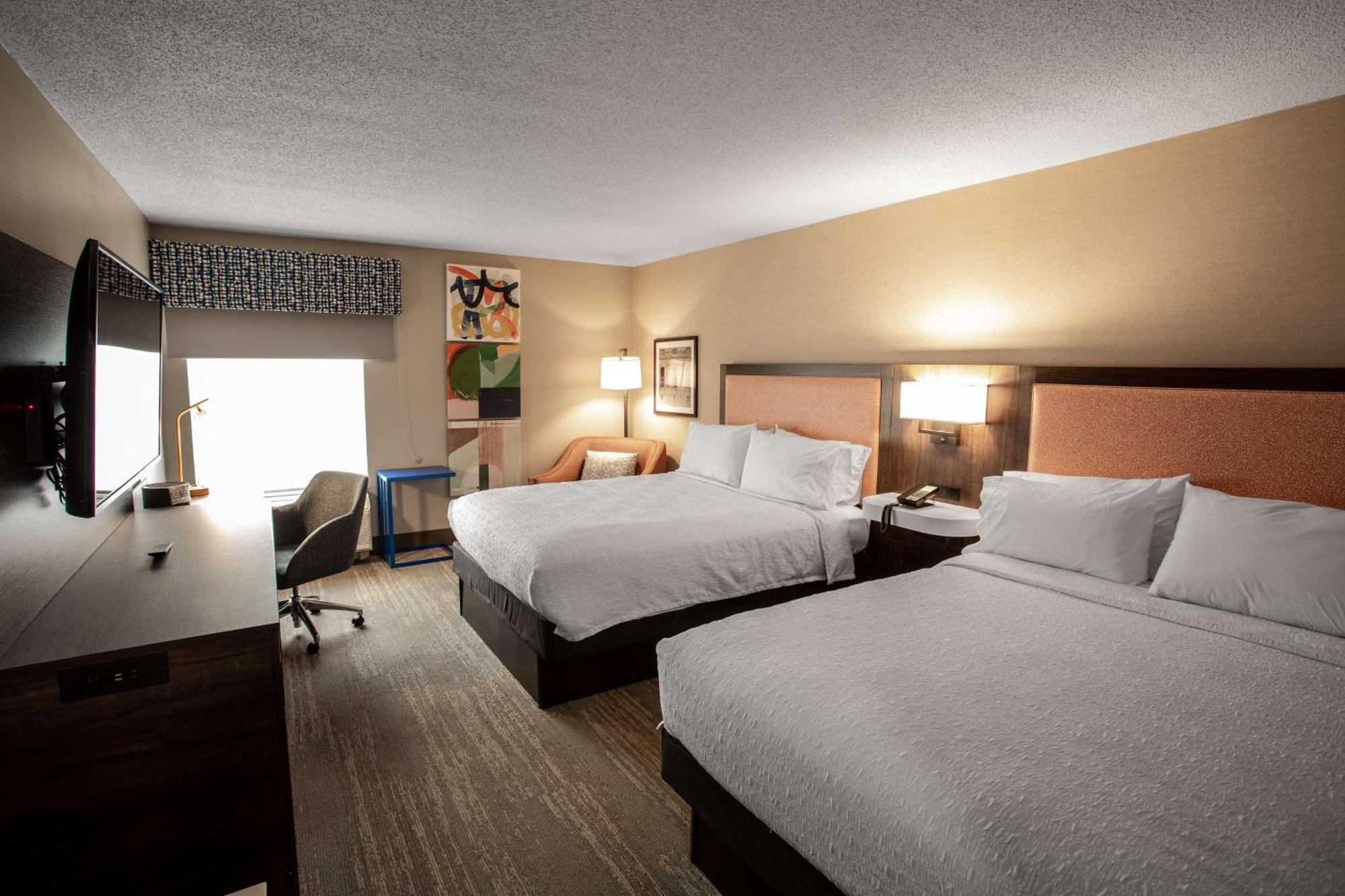 Hampton Inn Спрингфийлд Екстериор снимка