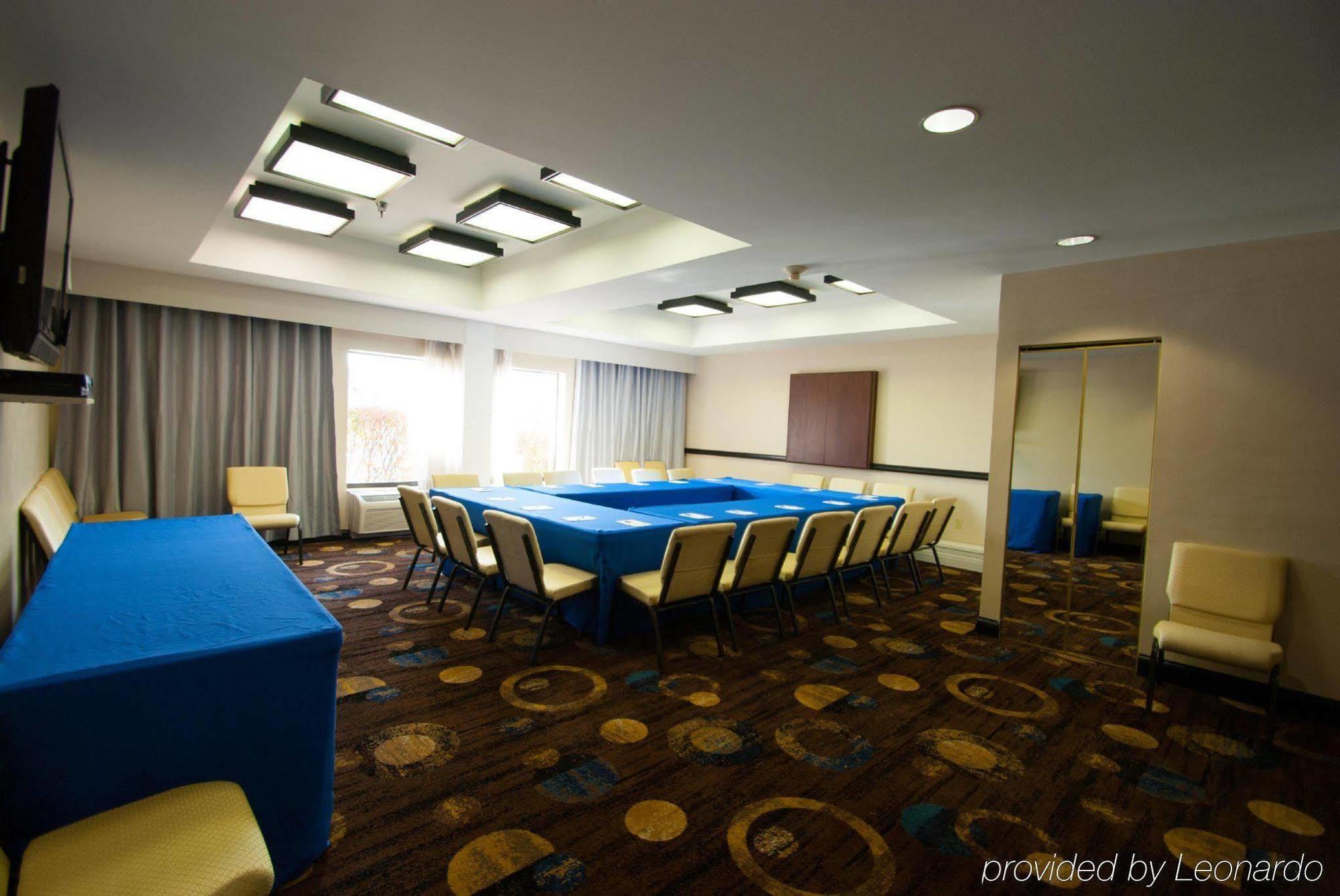 Hampton Inn Спрингфийлд Екстериор снимка