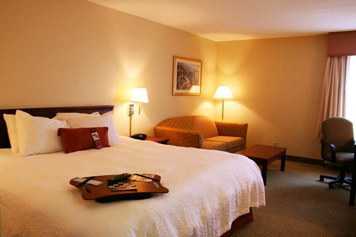 Hampton Inn Спрингфийлд Стая снимка